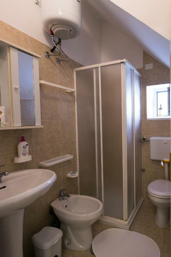 Antico Rifugio Bed & Breakfast Каровиньо Екстериор снимка